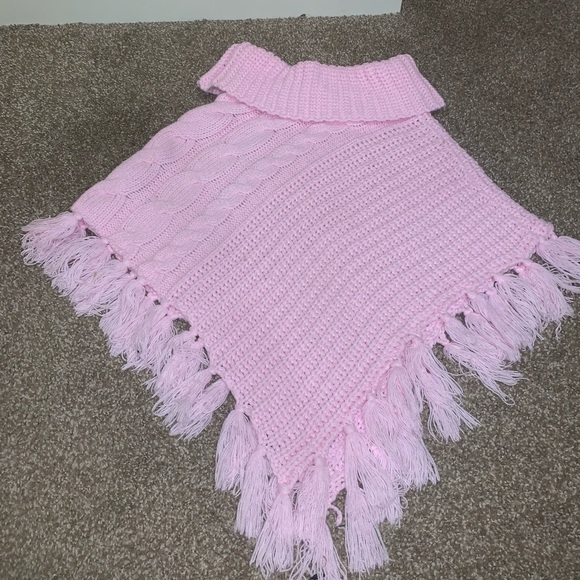 Pink poncho style sweater - Picture 4 of 4